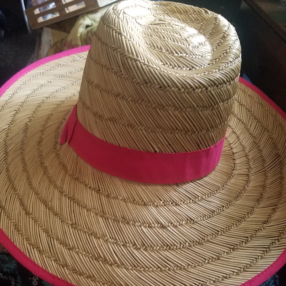 Straw Sun hat